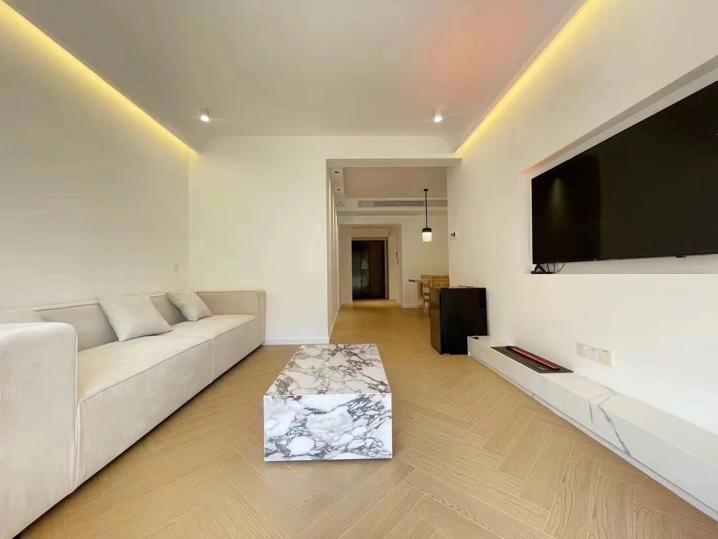 one park avenue 2br apt 静安枫景2房
