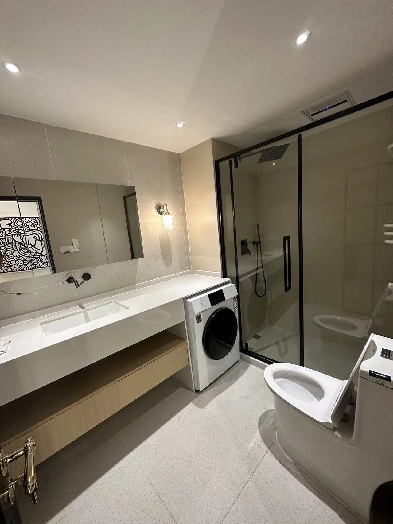 Beautiful 1br apt , floor heating / west nanjing rd 达安城1房