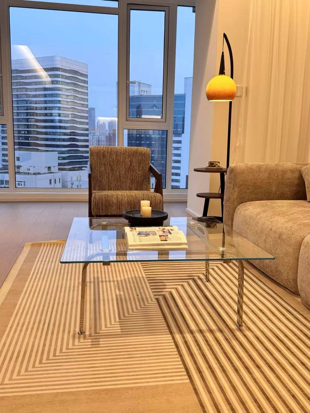 Super 2br with nice view floor heating 卓悦居2房