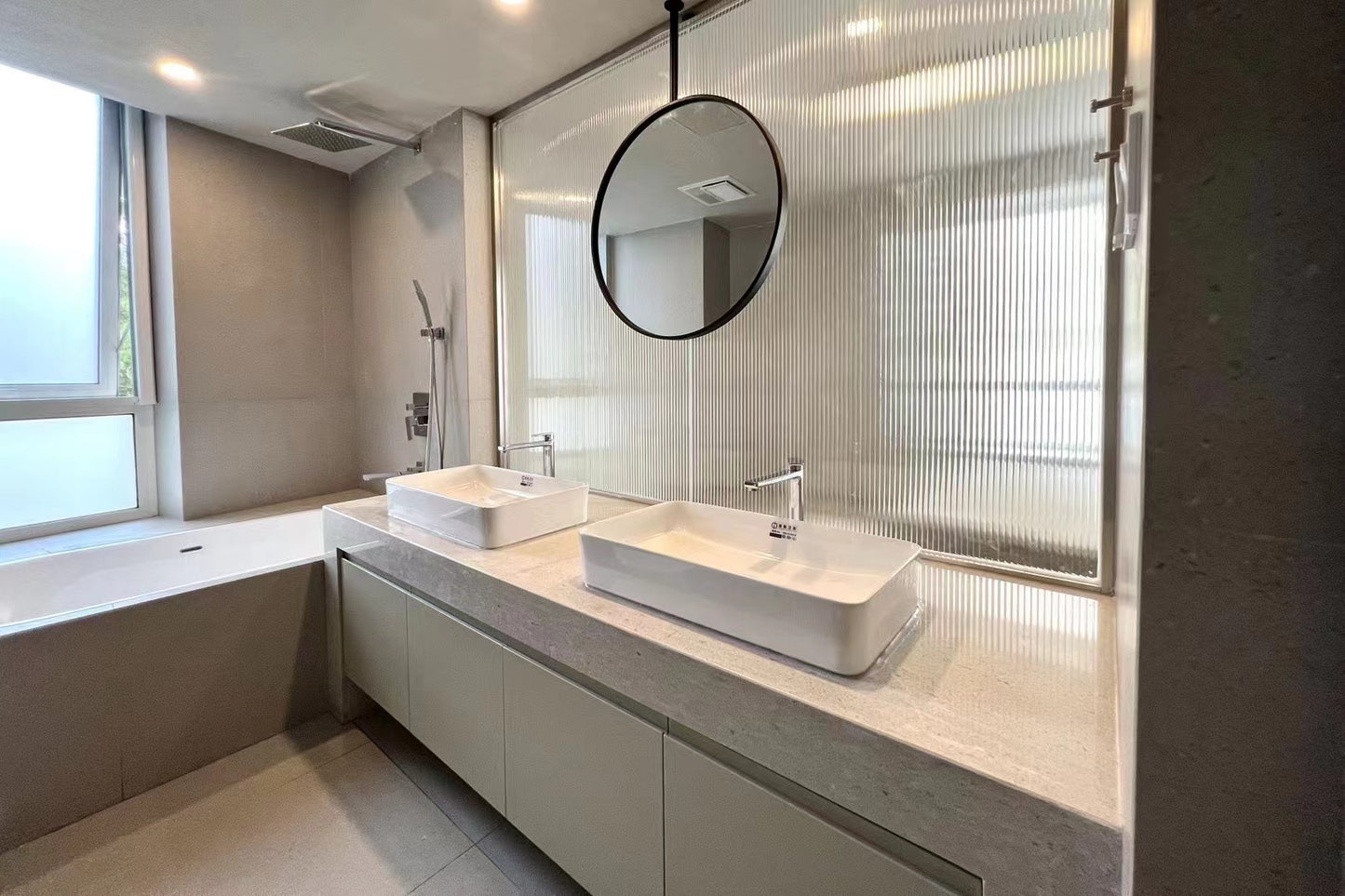 Quality compound 3br apt at jiangsu rd 畅园3房带地暖