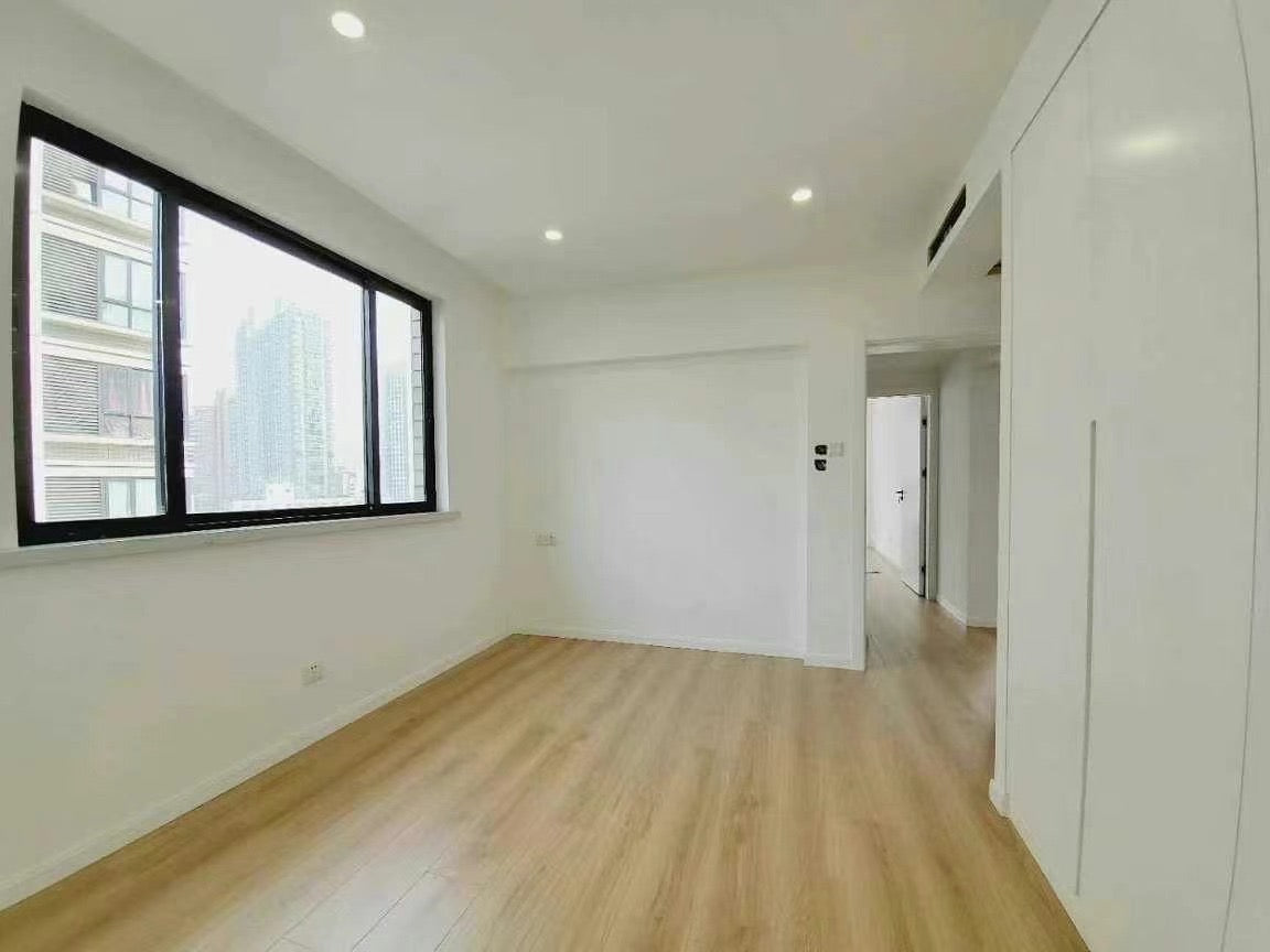 Modern 2br with study apt balcony 达安锦园2+1房带阳台