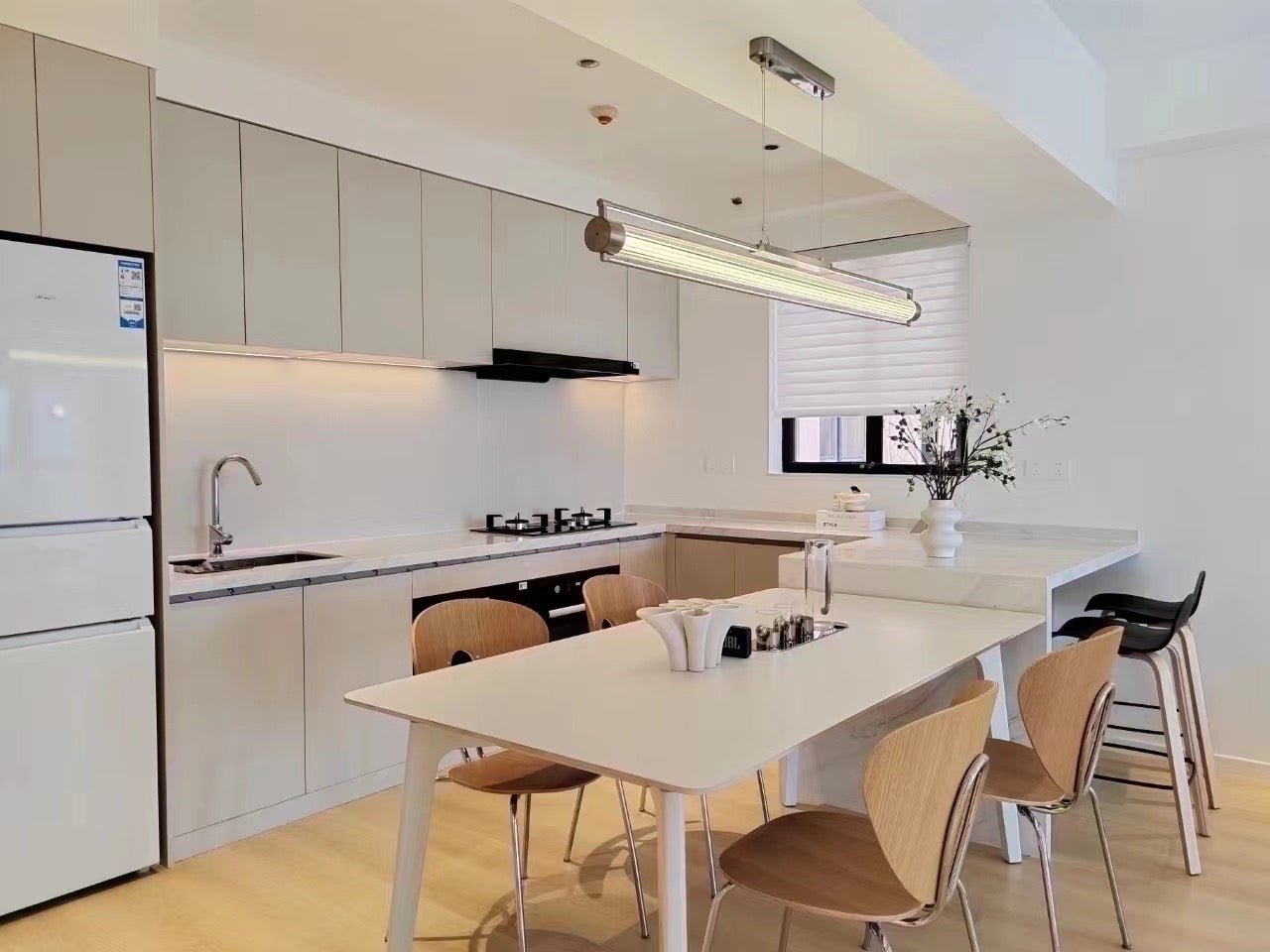 Modern 2+1br with floor heating / hanzhong rd 嘉里不夜城2+1房