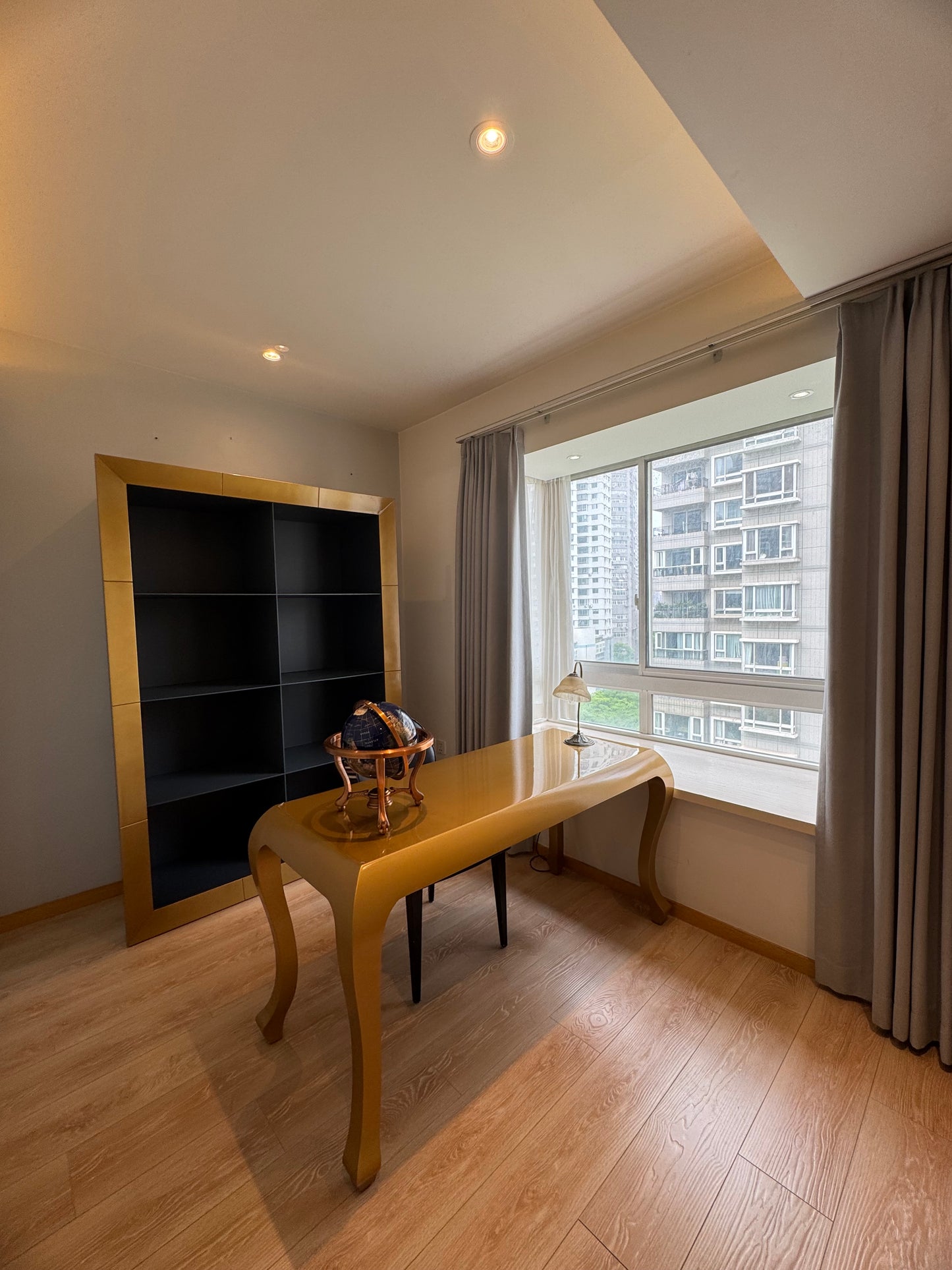 Modern 3br with floor heating at city castle / Jingan 远中风华园3房