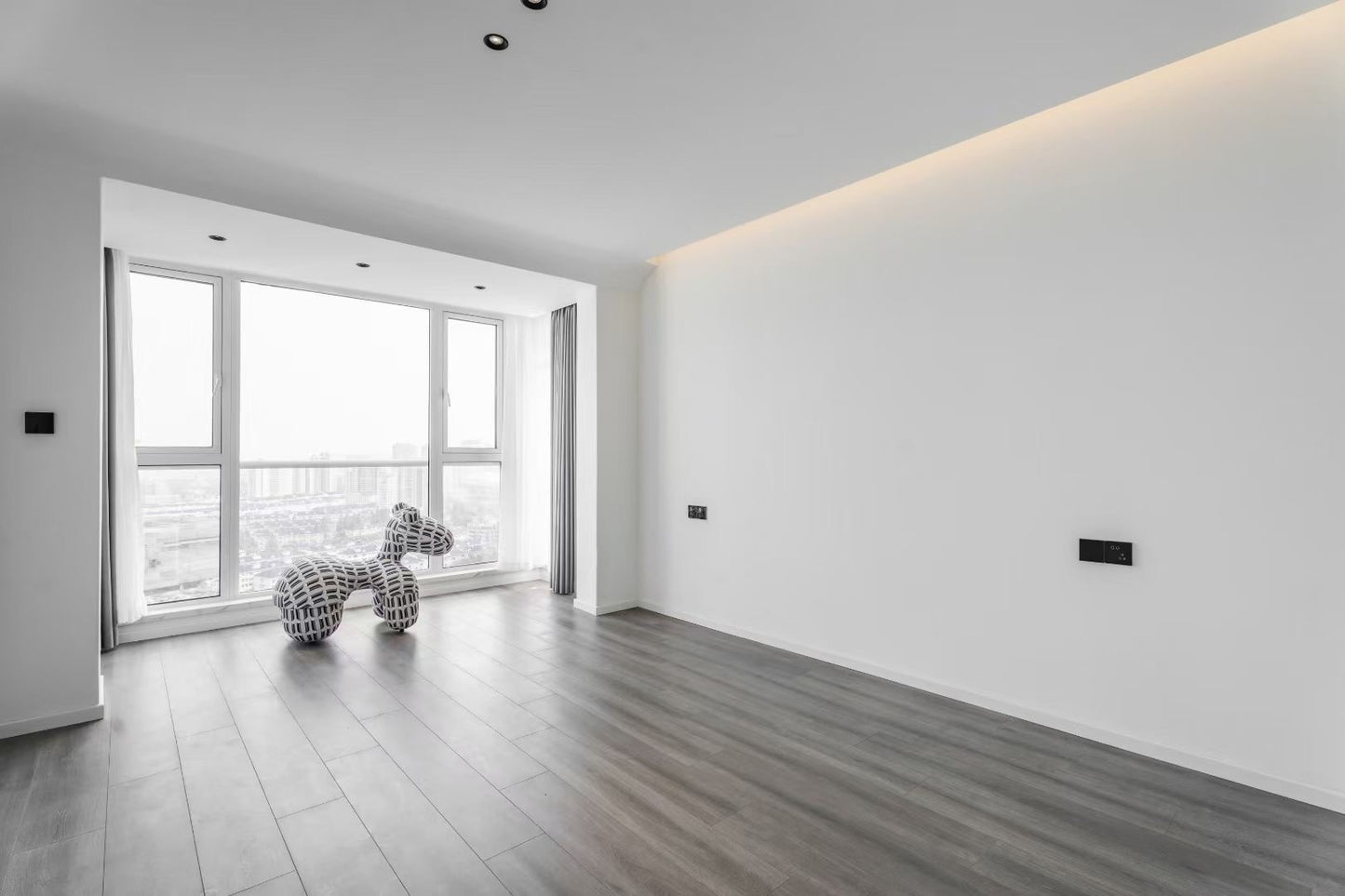 Modern 3br+study / Xujiahui 天际花园3+1房
