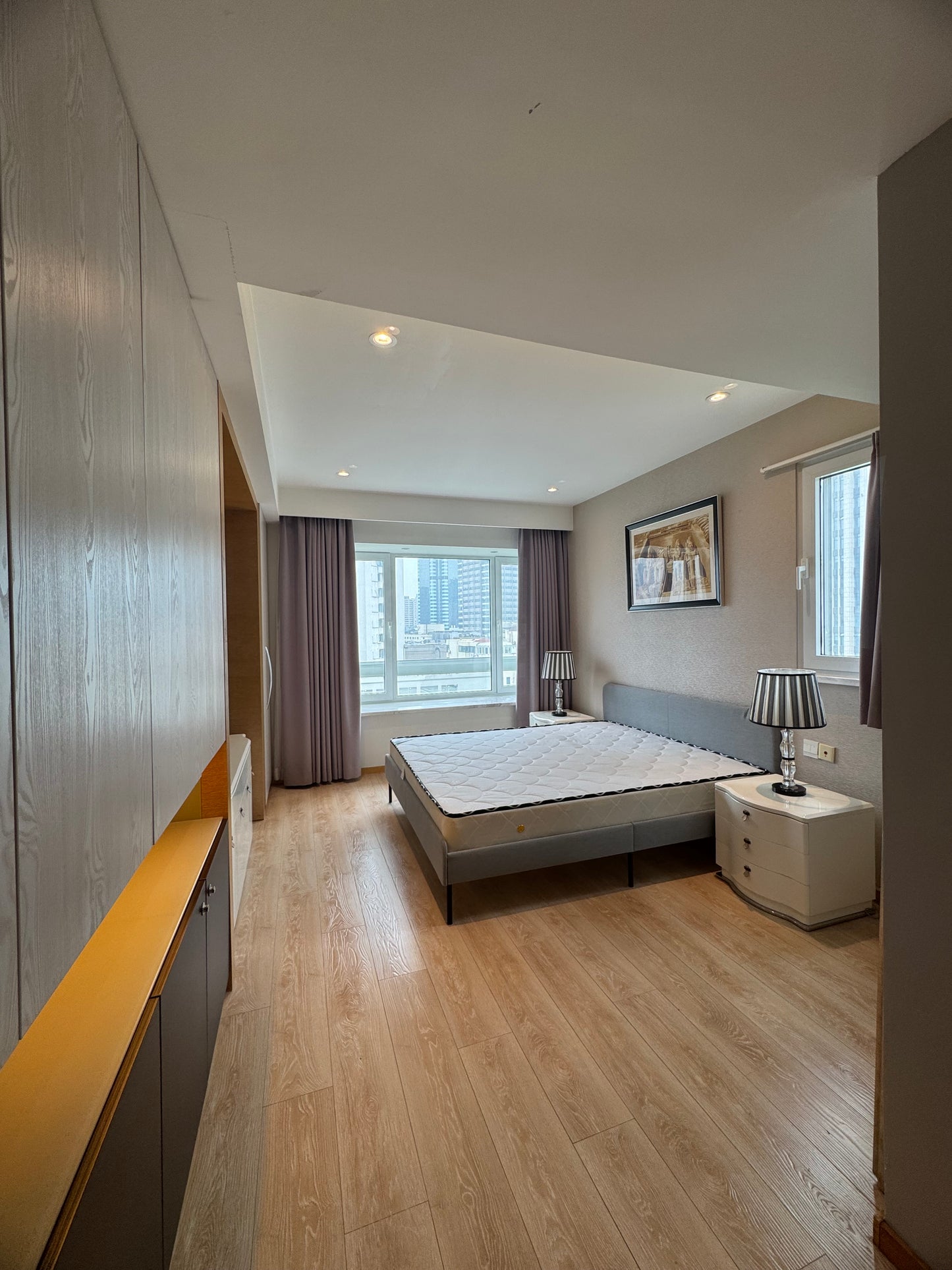 Modern 3br with floor heating at city castle / Jingan 远中风华园3房