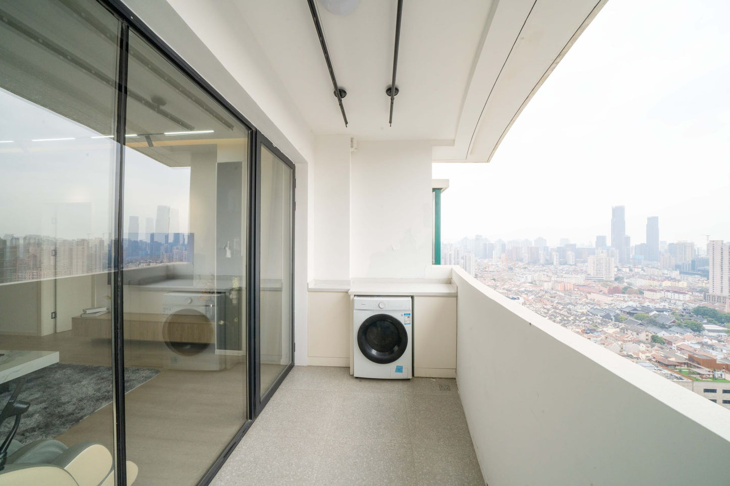Modern 3br apt near Xintiandi 黄浦众鑫城3房带地暖
