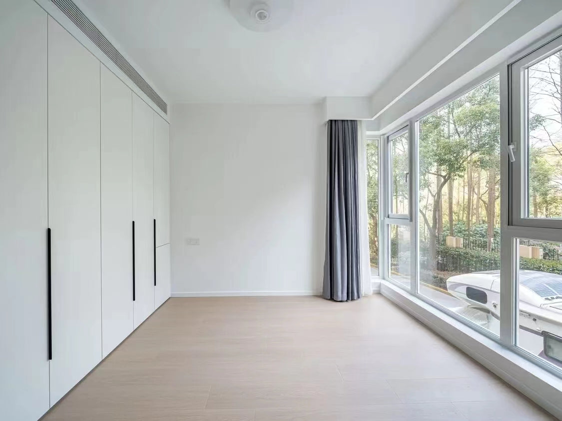 Spacious 4br with floor heating 天山河畔花园4房大平层