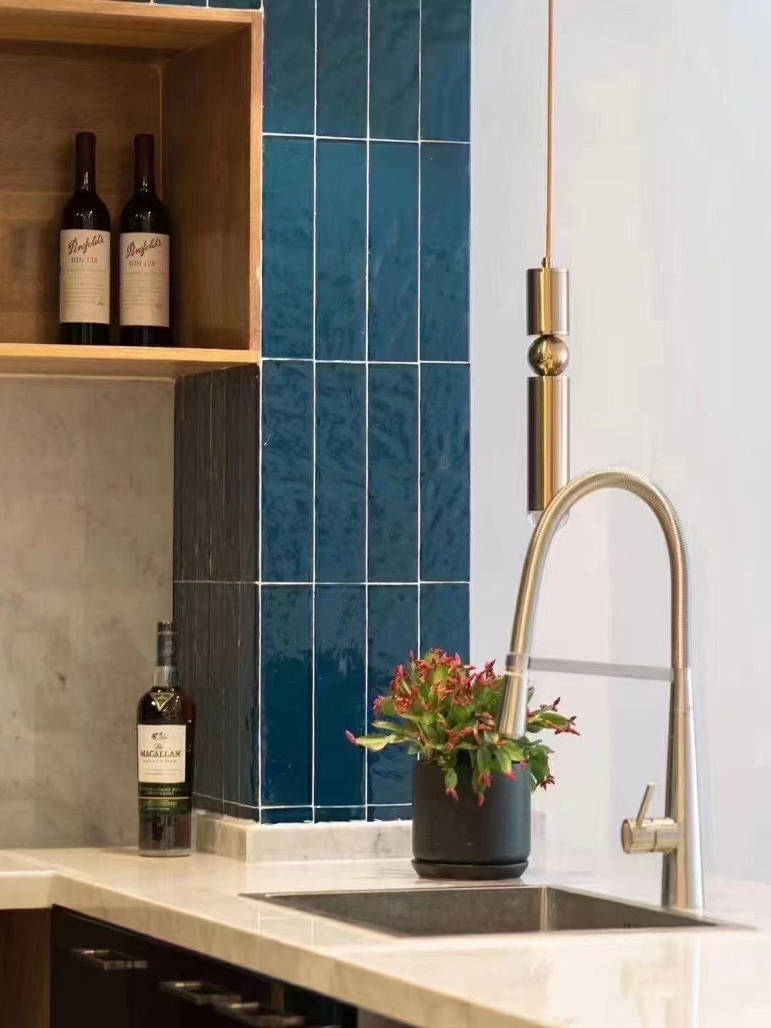 beautiful 2br with wall heating 吴兴大楼2房墙暖