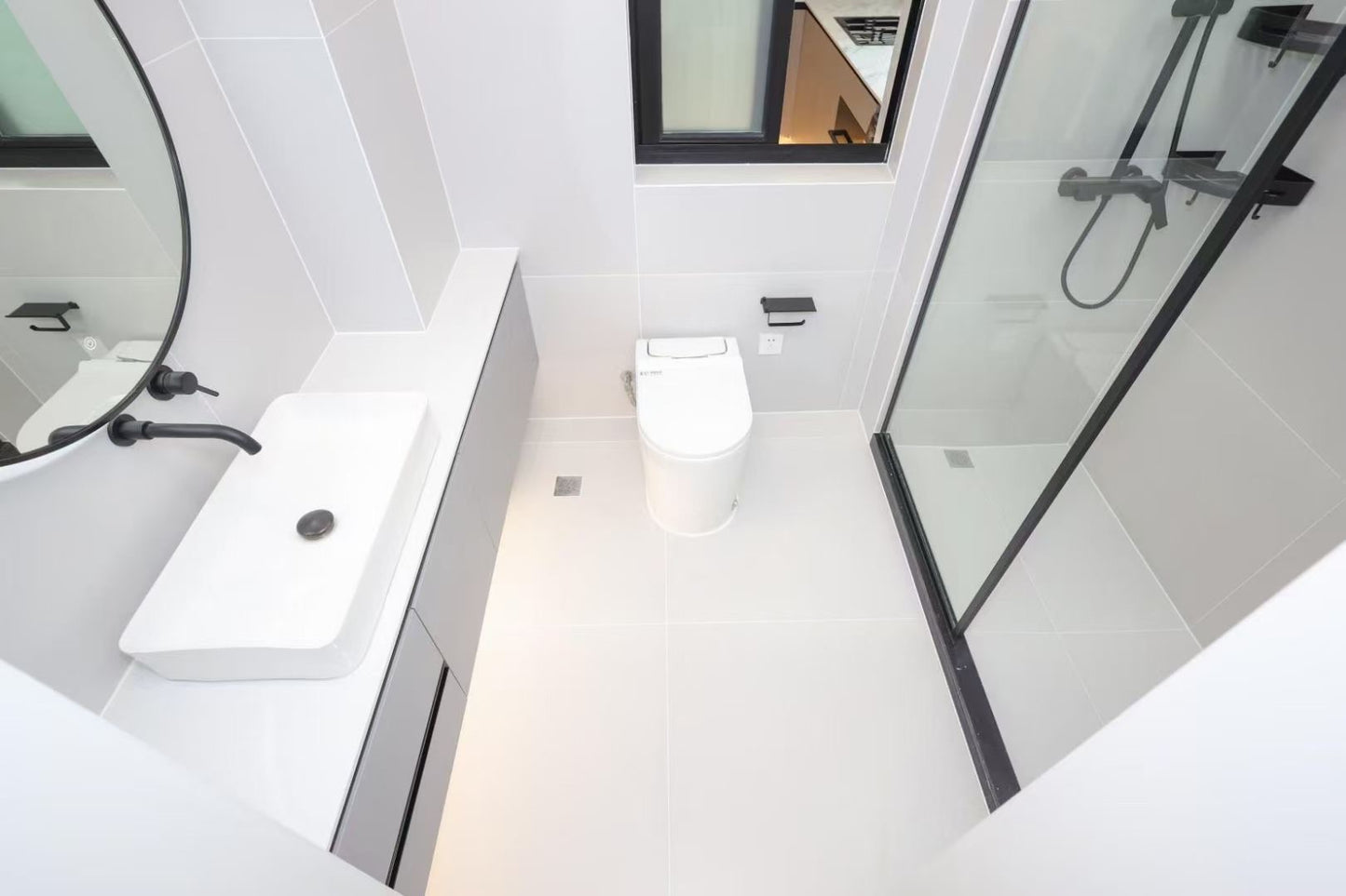 bright 2br near jiangsu rd station 静安城2房地暖