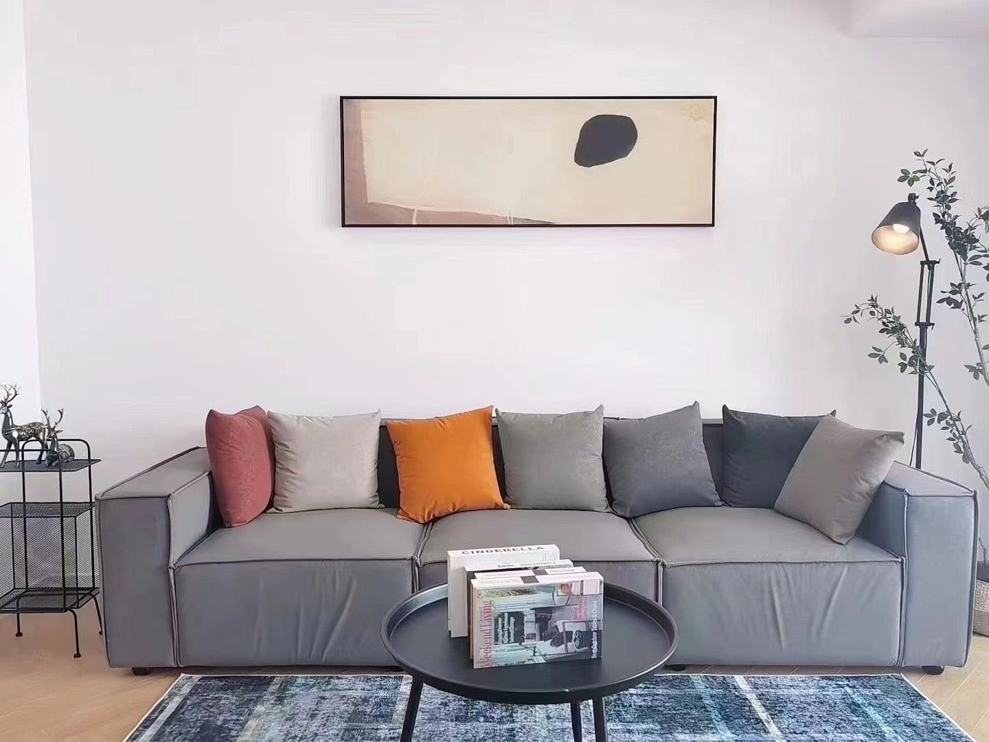 modern 2br apt with river view 耀江花园2房江景