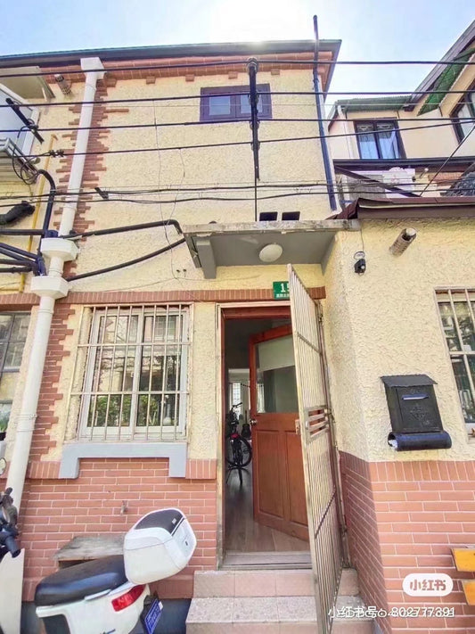 2br whole house at north xiangyang rd 襄阳北路2房小整栋