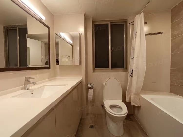 gubei 2br+study apt with floor heating 古北名都城2+1房带地暖