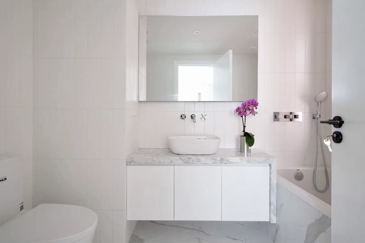 spaciouse 3br + study at xujiahui 永新花苑3+1房带地暖