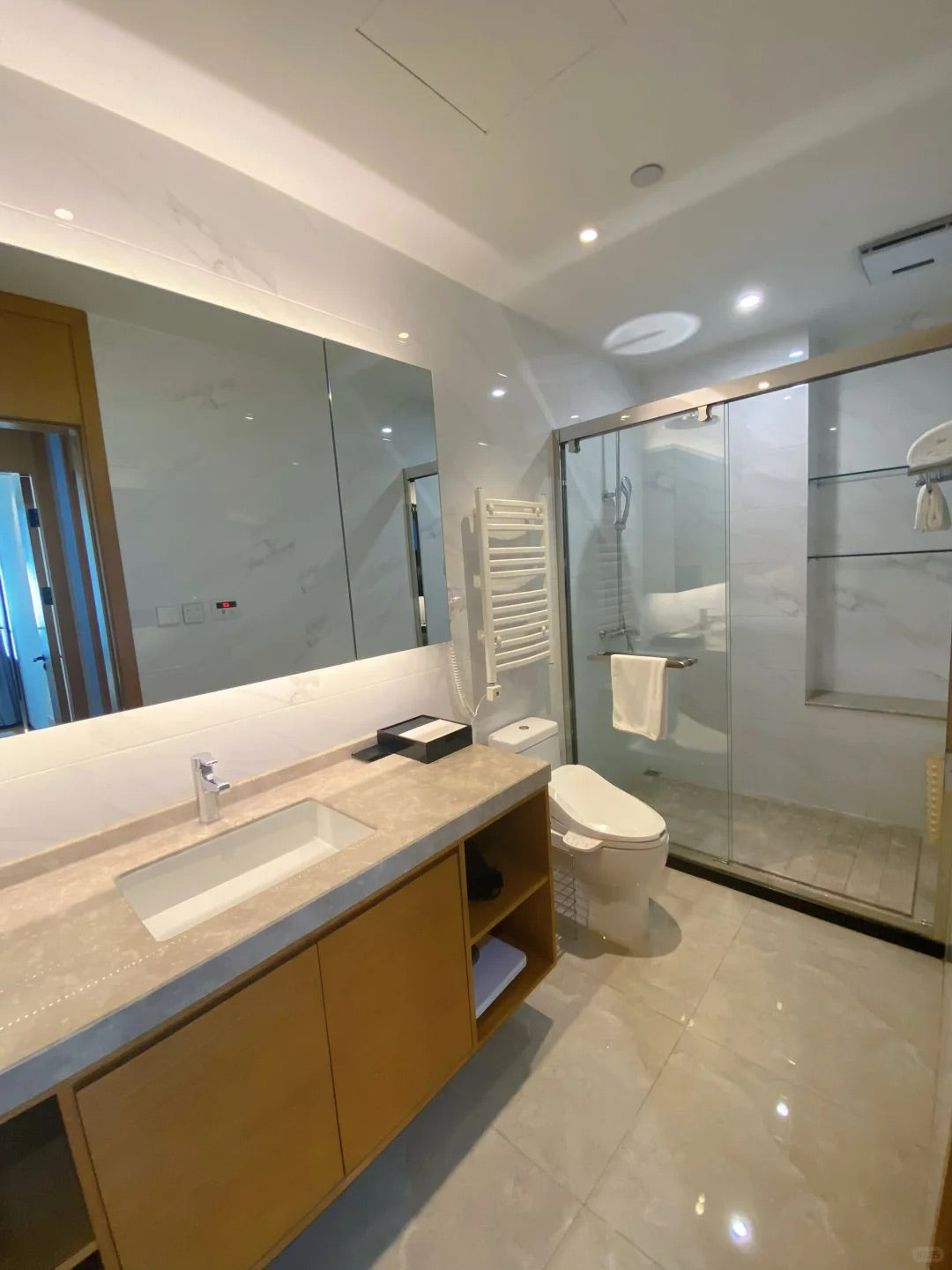 Shanger service apt in Hongkou 虹口享阖服务公寓