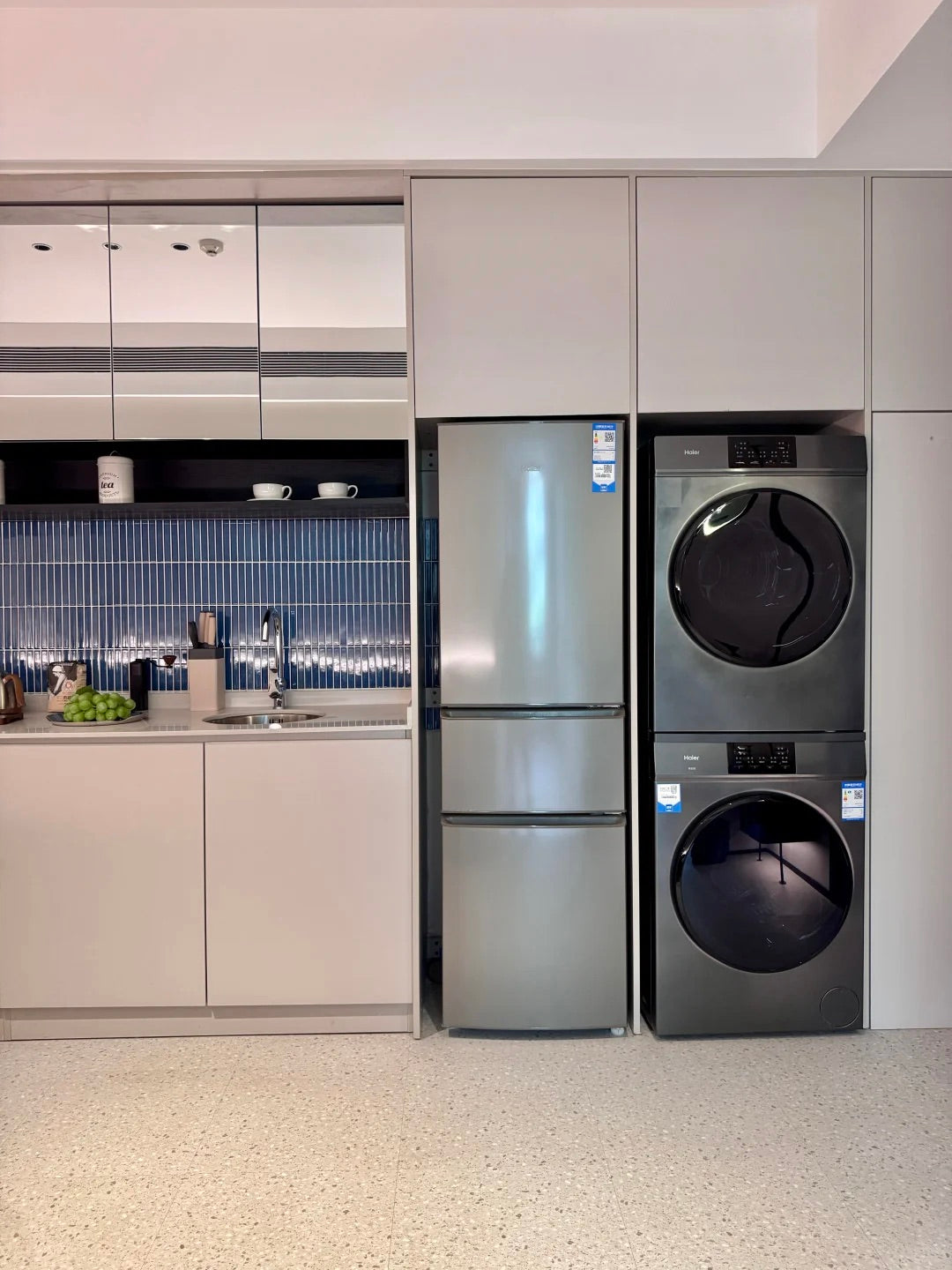 Suise place service apt in Xuhui 徐汇瑞贝庭服务公寓