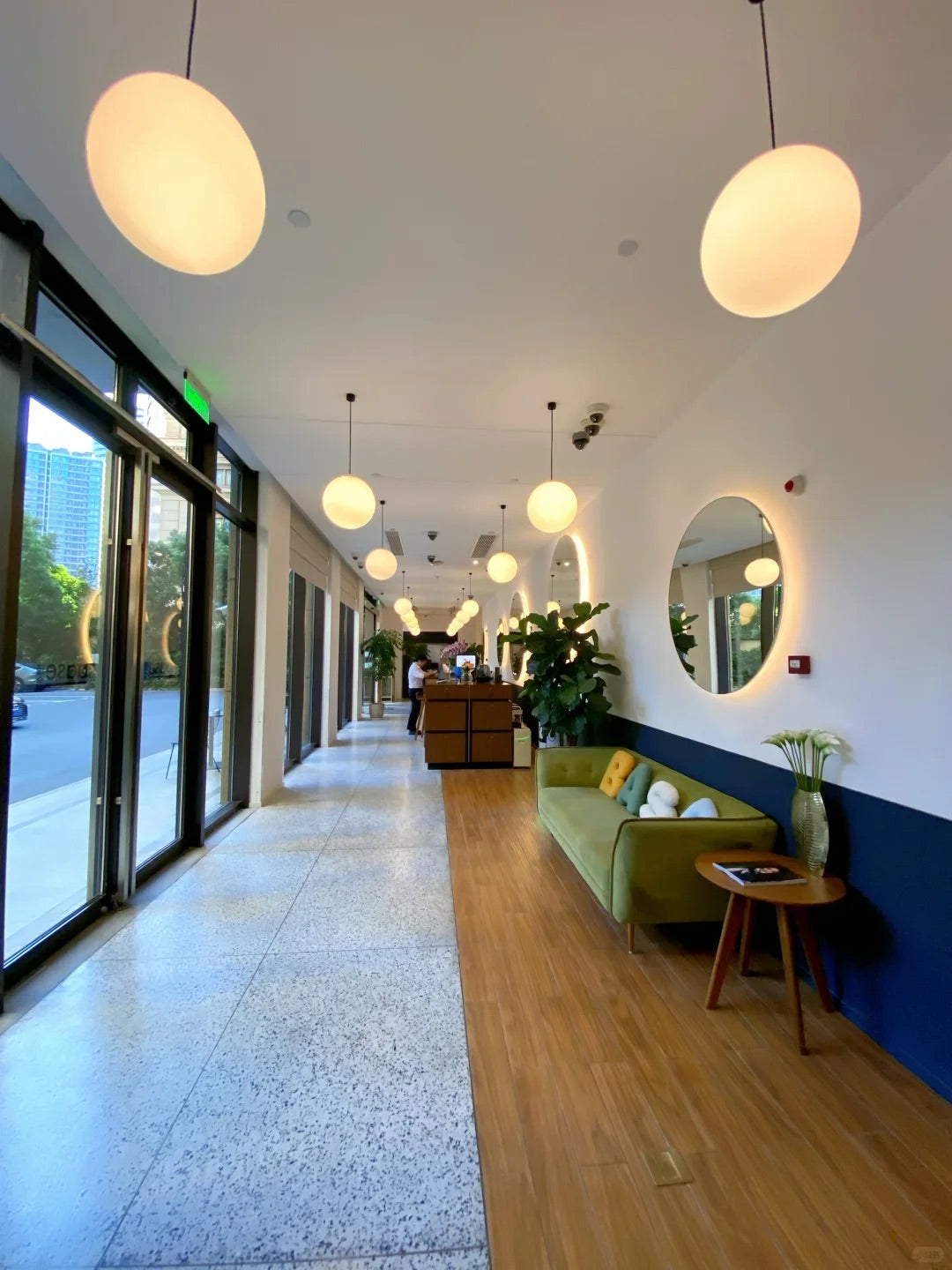 Base binjiang Service apt, Huangpu  黄浦base滨江服务公寓