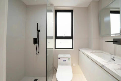 Newly 1br with Balocny floor heating 昭华东路1房