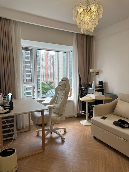 Beautiful 2br apt at one park 静安枫景2房