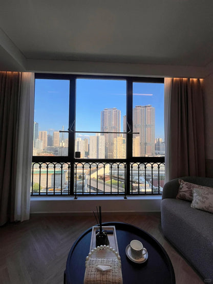 Service apt , 1br , Jingan - qiujiang rd .