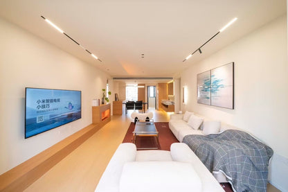 Modern 3br apt at changshou rd 绿洲城市花园3房