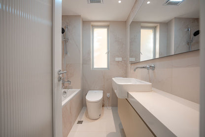 Modern 2br 2baths apt at tianshan oasis riviera 天山河畔2房
