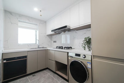 Modern 2br 2baths apt at pudong lujiazui 世茂滨江花园2房