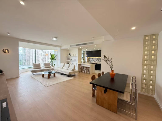 Spacious 3br 170sqm at Lujiazui 家化滨江苑3房