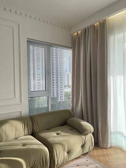 Beautiful 2br apt at one park 静安枫景2房