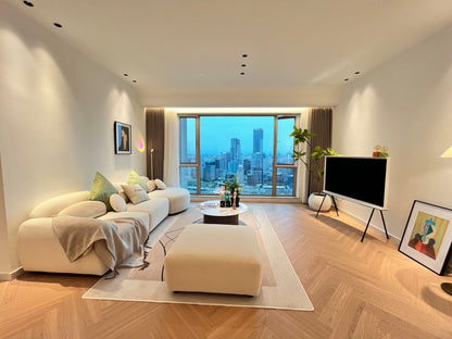 Beautiful 2br apt at Lujiazui  世茂滨江花园2房