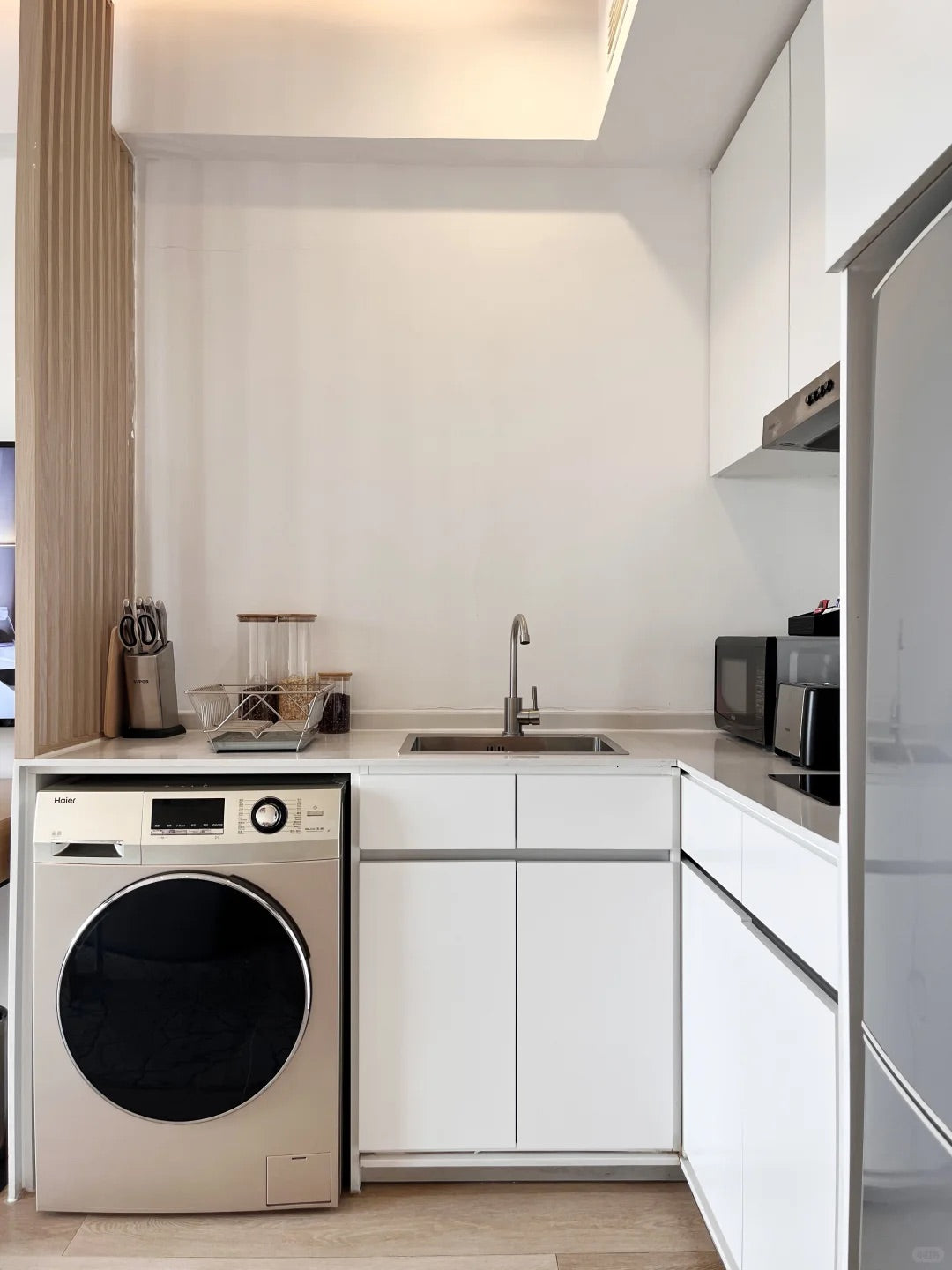 Shama service apt in putuo 莎玛长风公园服务公寓