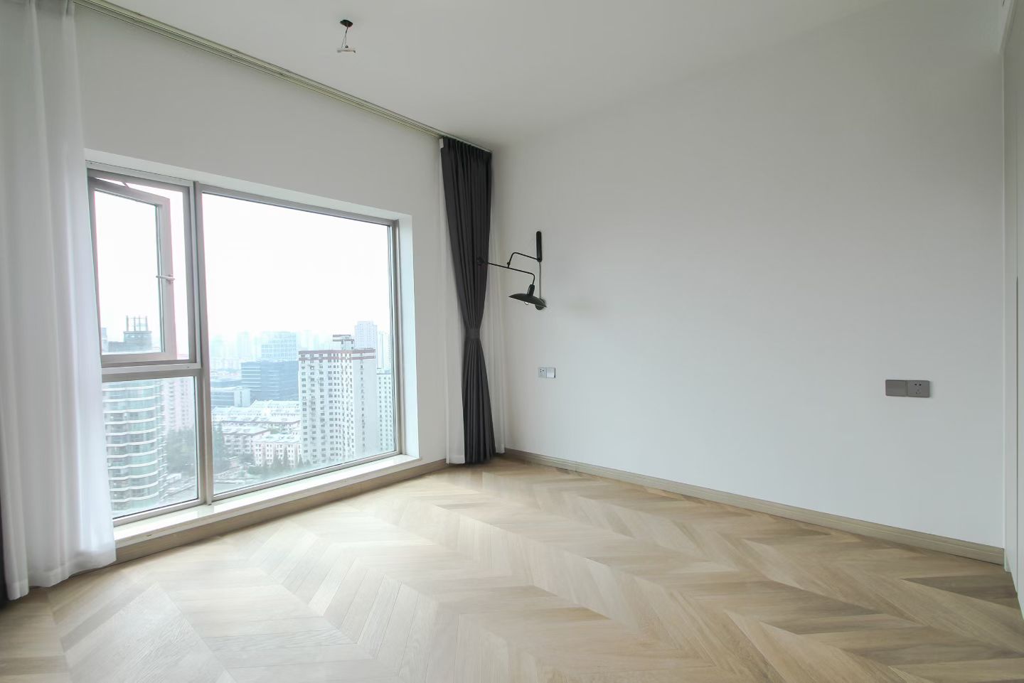 Modern 2br 2baths apt at pudong lujiazui 世茂滨江花园2房