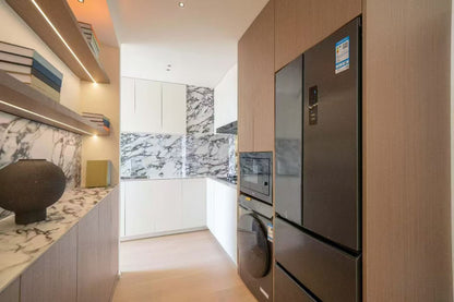 Modern 2br 2baths with balcony  康宁雅庭2+1房