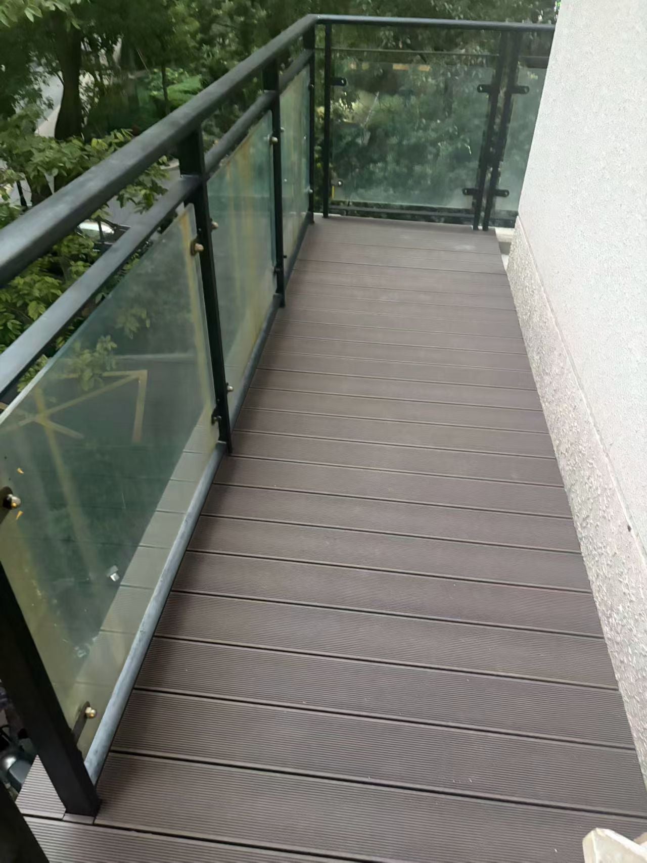 Suzhou river 2br apt with terrace 中远两湾城2房带露台