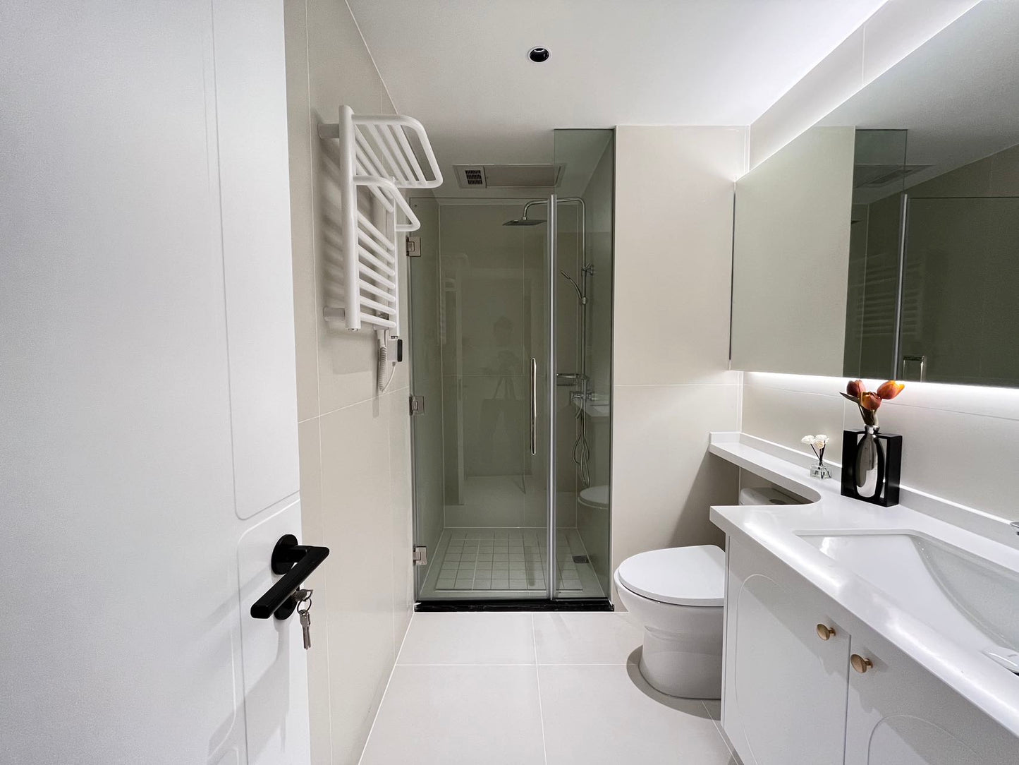 Beautiful 2br apt at Lujiazui  世茂滨江花园2房