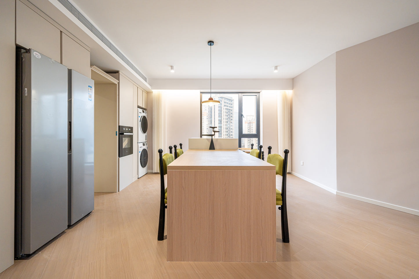 Spacious 2brs at Suzhou river 宗鑫公寓2房河景