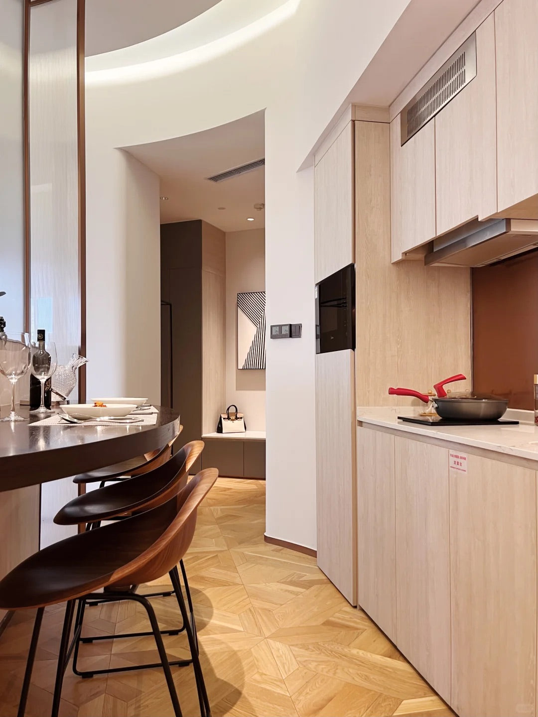 Citadines service apt in putuo 馨乐庭庭服务公寓长寿路