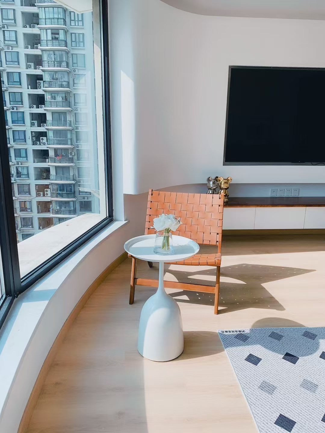 Nice 3br with balcony at Huangpu 黄浦众鑫城3房