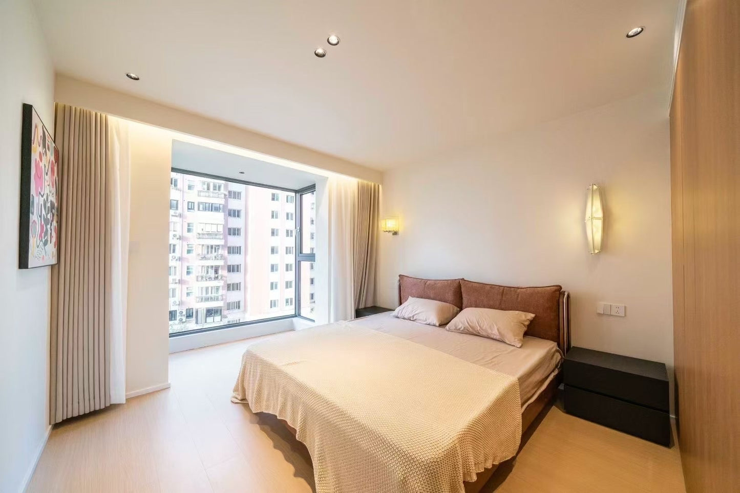 Modern 3br apt at changshou rd 绿洲城市花园3房