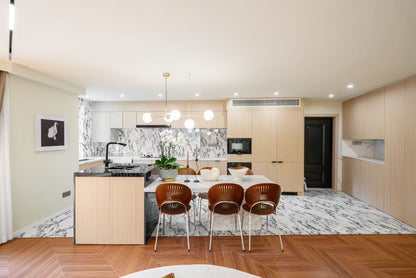 Spacious 3br with balcony 梧桐花园3房带阳台