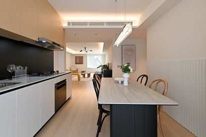 Beautiful 3br apt at Suzhou river 苏州河畔东方莱茵3房