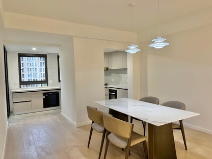 Modern 3br 180sqm at jinqiao 碧云晓园3房