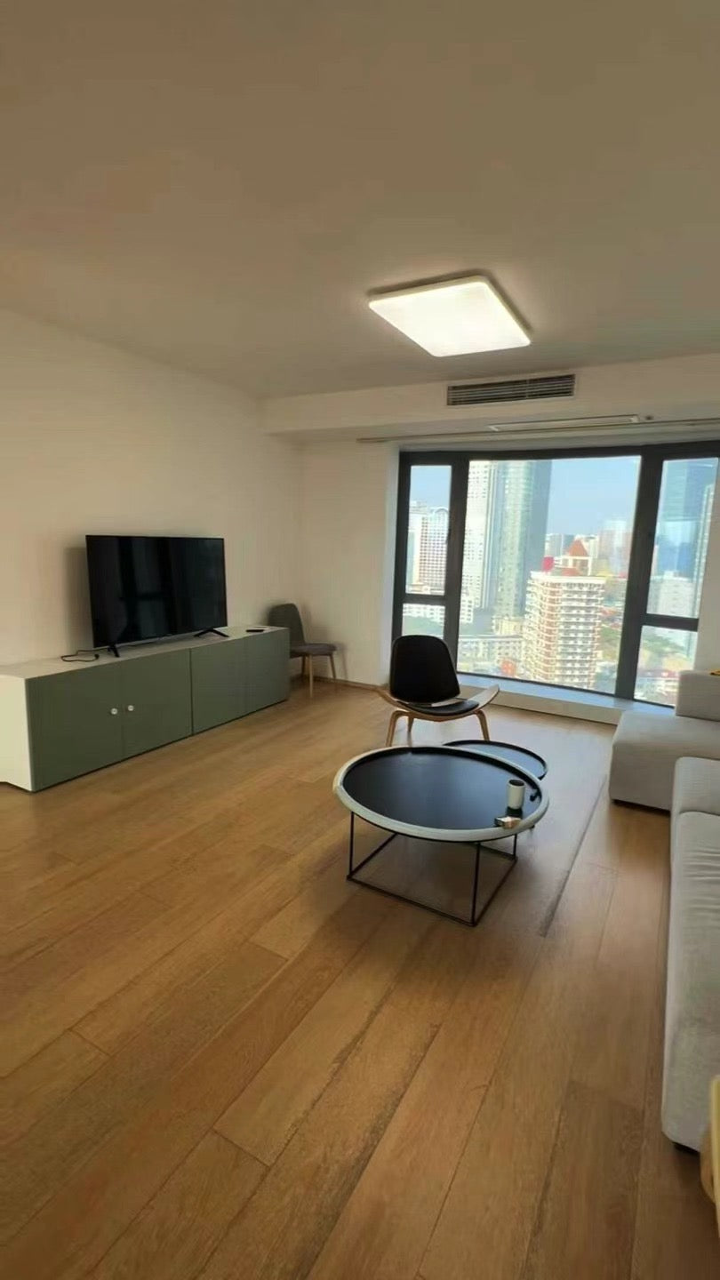 Luxury 3br apt with floor heating /Middle wulumuqi rd 汇贤居3房