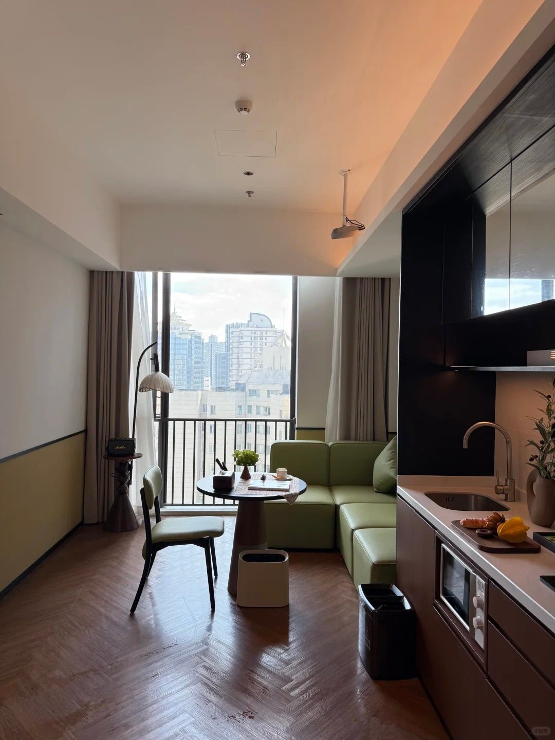 Suise place service apt in putuo 普陀苏河瑞贝庭服务公寓