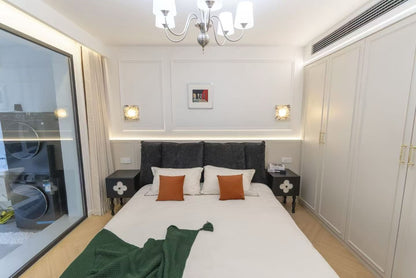 Nice 2br + study apt with garden 凯旋公寓2+1房带花园