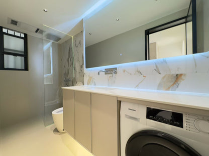 modern 1br at west Nanjing rd balcony 南阳大楼1房