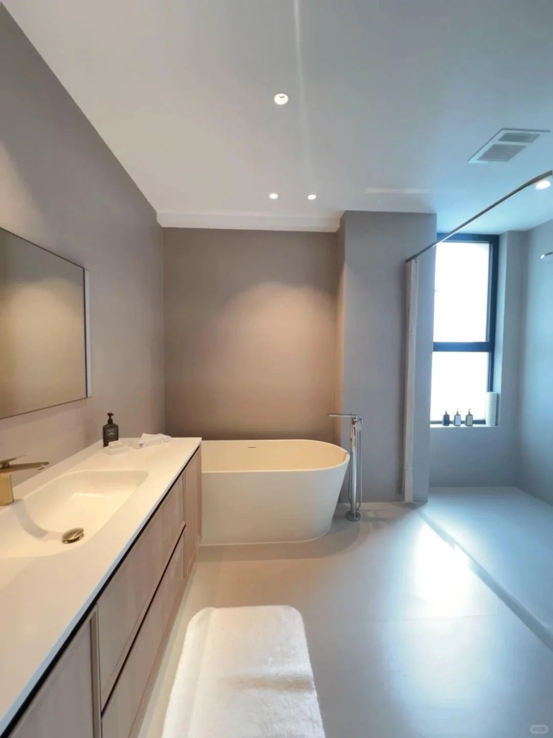 Intercontinental service apt in Jingan 静安洲际行政公寓