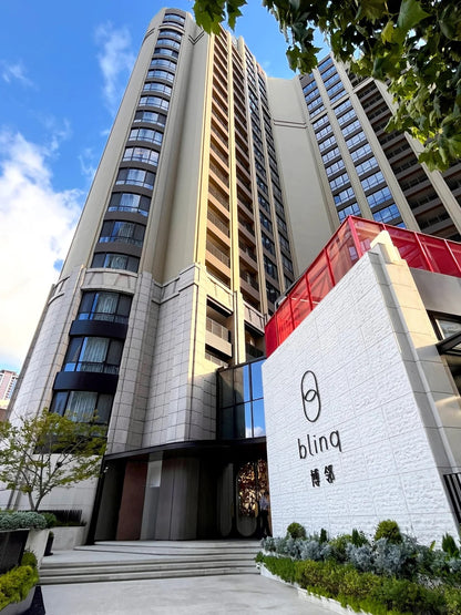 Service apt , 1br , Jingan - qiujiang rd .