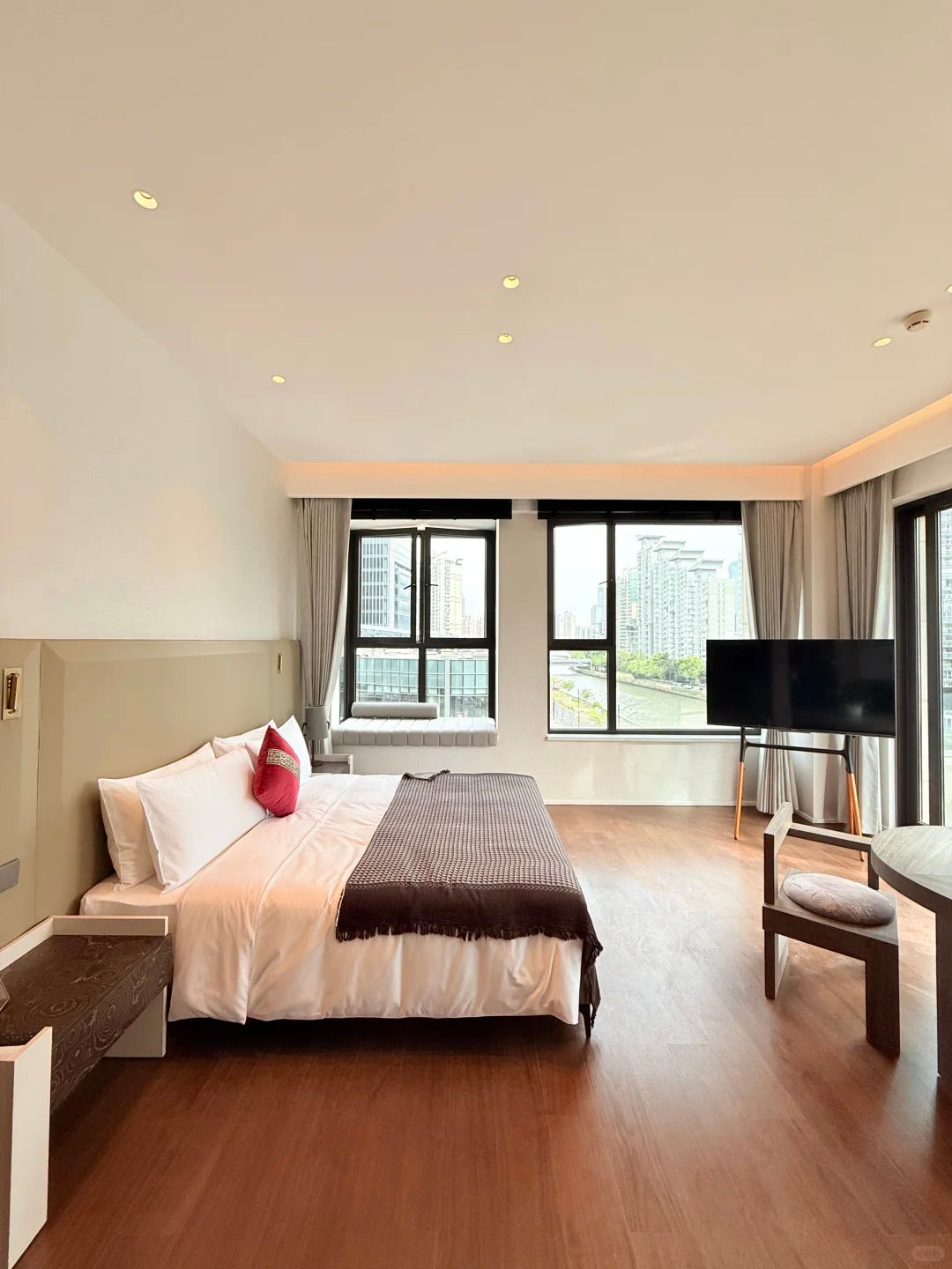 Intercontinental service apt in Jingan 静安洲际行政公寓