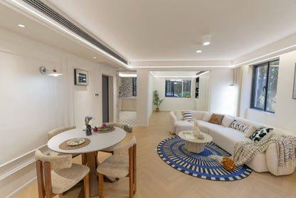 Nice 2br + study apt with garden 凯旋公寓2+1房带花园