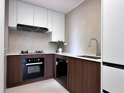 jiaozhou rd 2br 2bath 隆安公寓2房胶州路